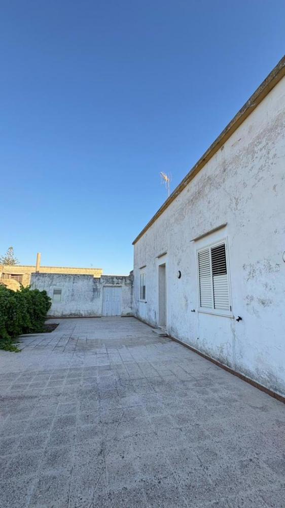 casa indipendente in vendita a Marsala in zona Casabianca
