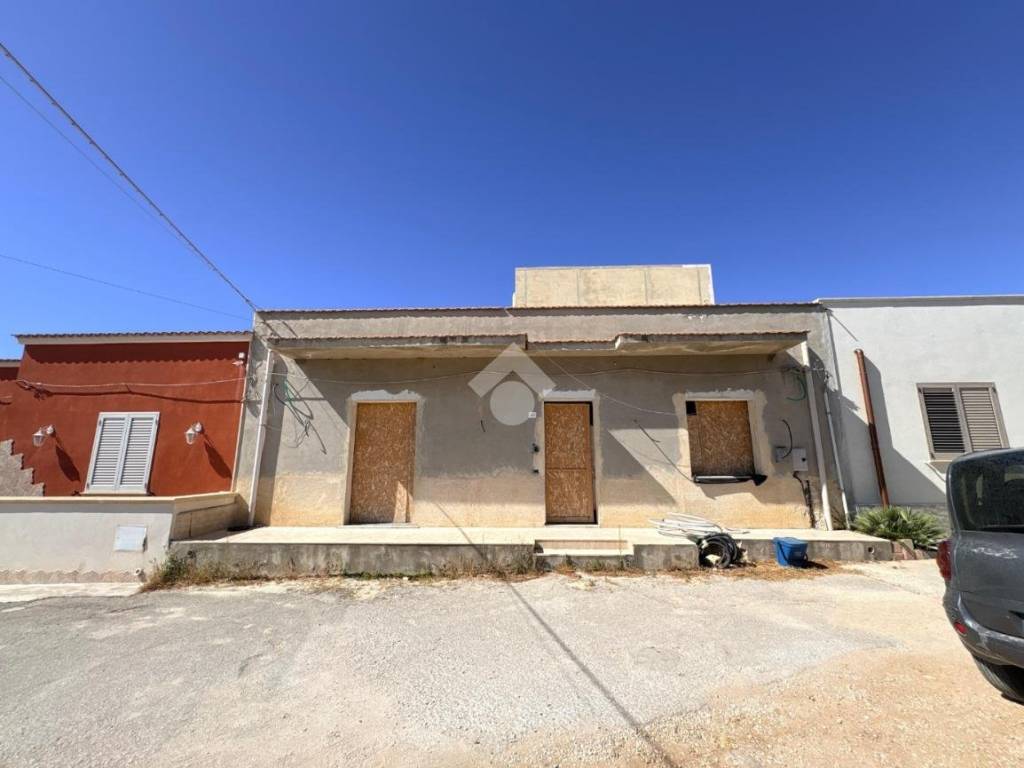 casa indipendente in vendita a Marsala