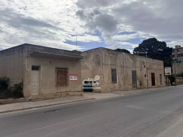 casa indipendente in vendita a Marsala
