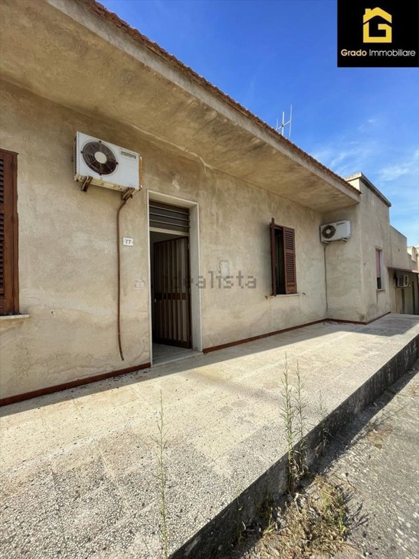 casa indipendente in vendita a Marsala