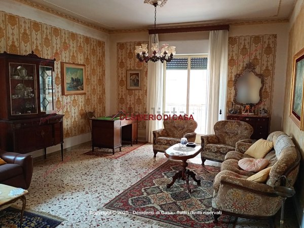appartamento in vendita a Marsala in zona Centro Storico