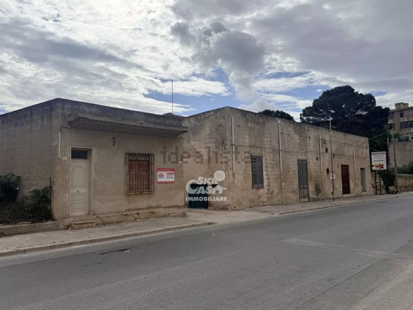 casa indipendente in vendita a Marsala