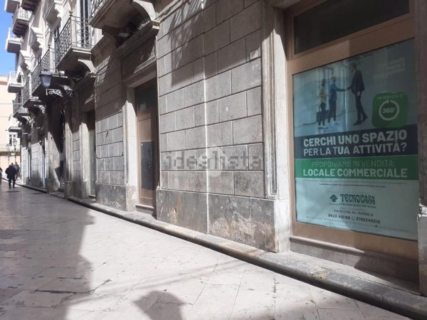 ufficio in vendita a Marsala in zona Centro Storico