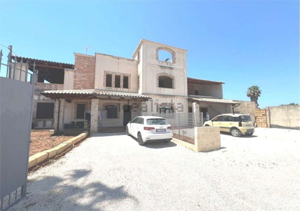 casa indipendente in vendita a Marsala