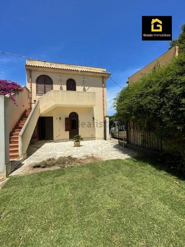 casa indipendente in vendita a Marsala in zona Birgi