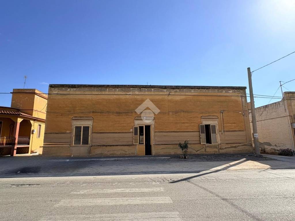 casa indipendente in vendita a Marsala