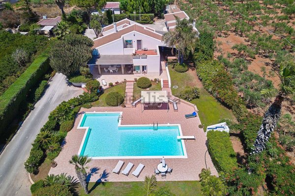 casa indipendente in vendita a Marsala