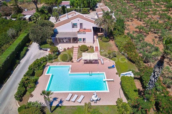 casa indipendente in vendita a Marsala
