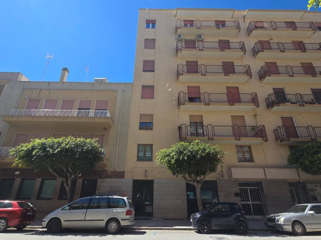intera palazzina in vendita a Marsala