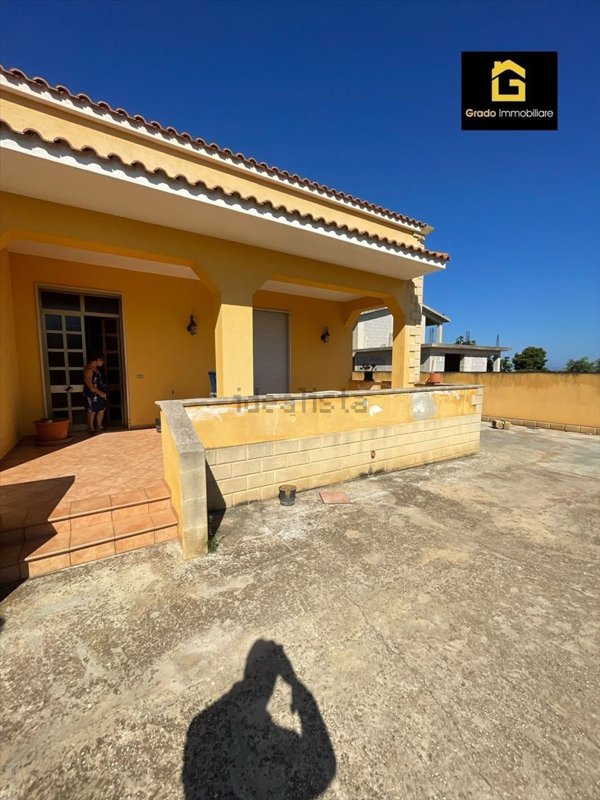 casa indipendente in vendita a Marsala