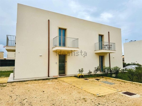 casa indipendente in vendita a Marsala in zona Birgi