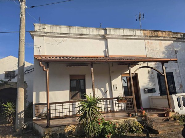 casa indipendente in vendita a Marsala