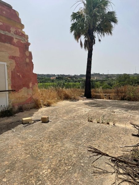 casa indipendente in vendita a Marsala in zona Tabaccaro