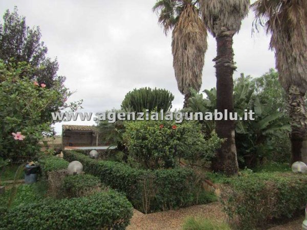 casa indipendente in vendita a Marsala