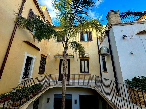 casa indipendente in vendita a Marsala in zona Centro Storico