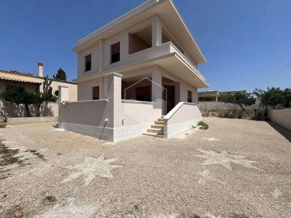 casa indipendente in vendita a Marsala