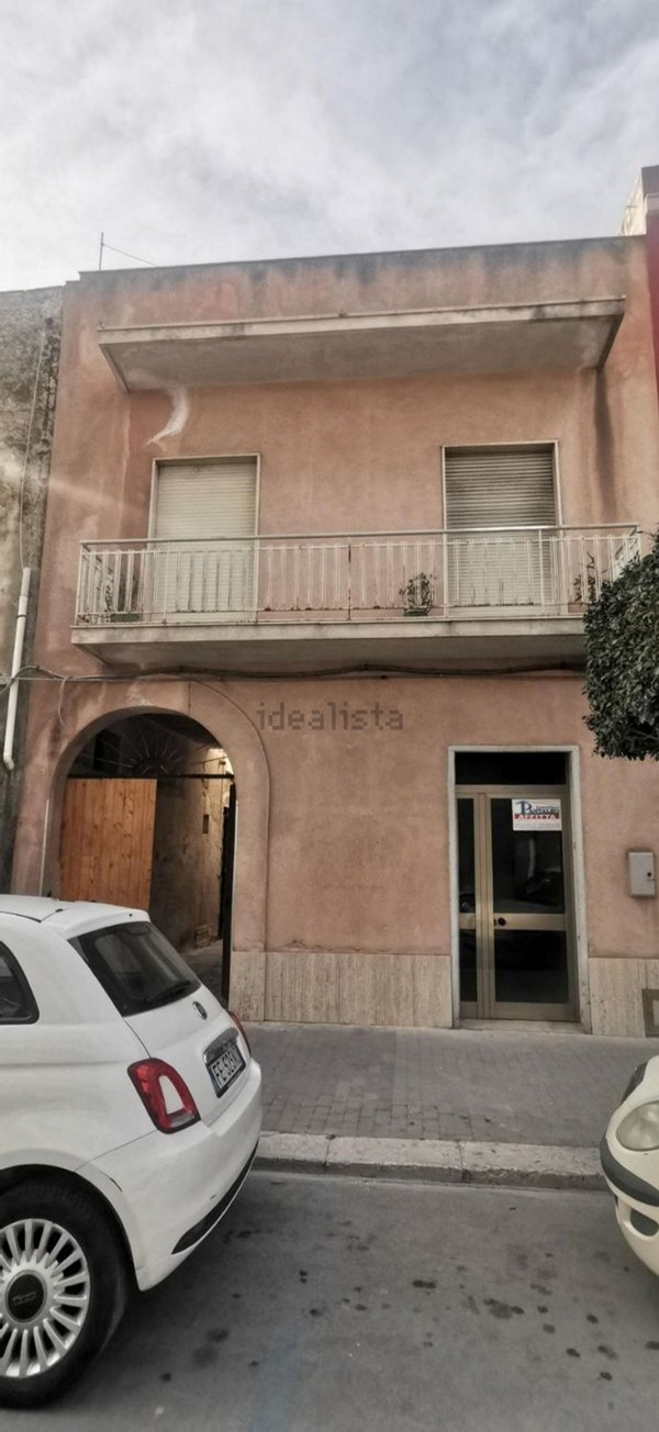 quadrivano in vendita a Marsala in zona Centro Storico