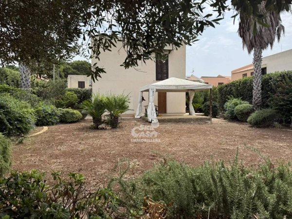 casa indipendente in vendita a Marsala in zona Birgi