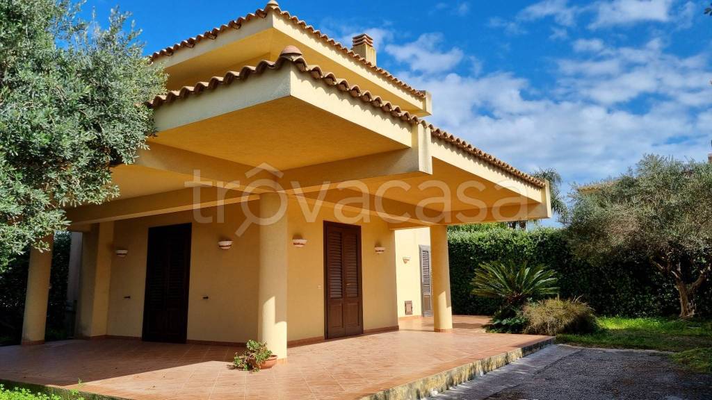 casa indipendente in vendita a Marsala in zona Casabianca