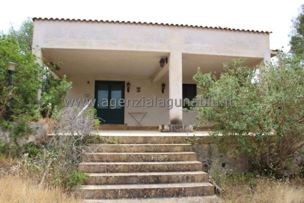 casa indipendente in vendita a Marsala in zona Tabaccaro