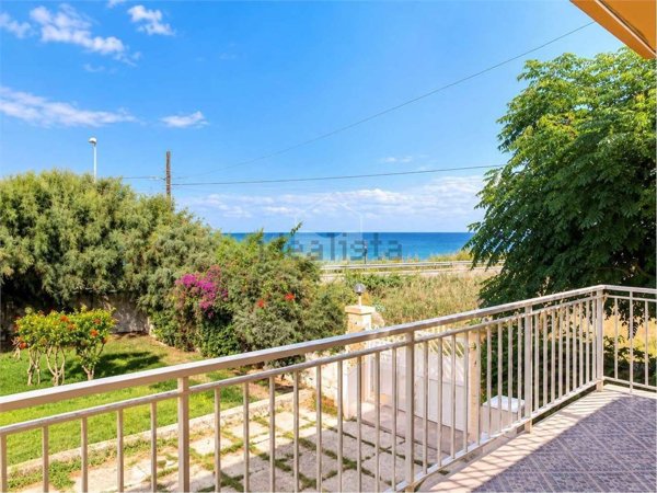 casa indipendente in vendita a Marsala in zona Casabianca
