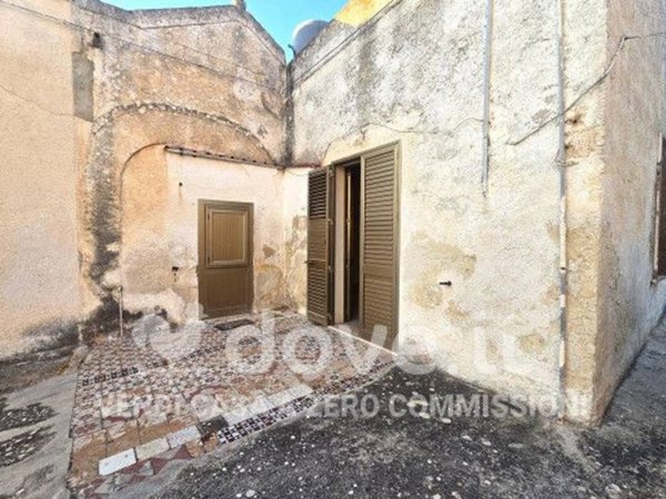 casa indipendente in vendita a Marsala in zona Birgi