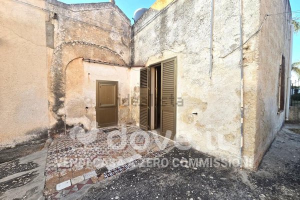 casa indipendente in vendita a Marsala in zona Birgi