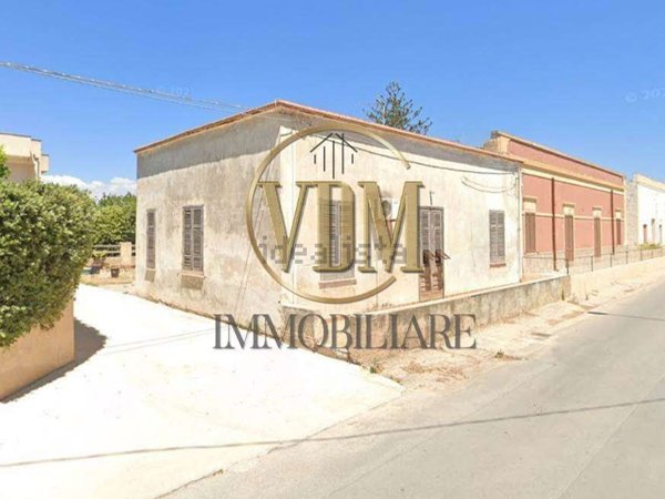 casa indipendente in vendita a Marsala