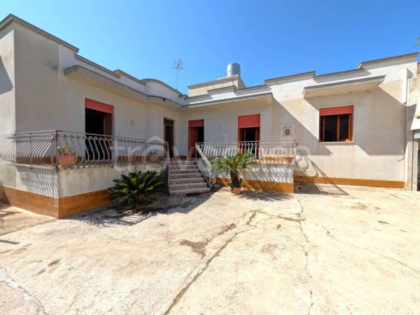 casa indipendente in vendita a Marsala