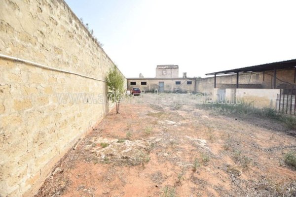 casa indipendente in vendita a Marsala