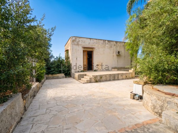 casa indipendente in vendita a Marsala in zona Ranna