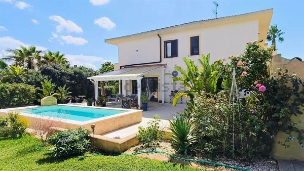casa indipendente in vendita a Marsala