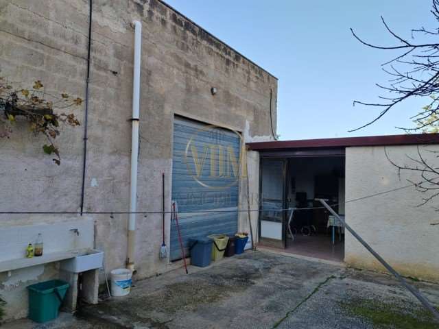 locale di sgombero in vendita a Marsala in zona Tabaccaro