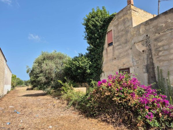 casa indipendente in vendita a Marsala in zona Birgi