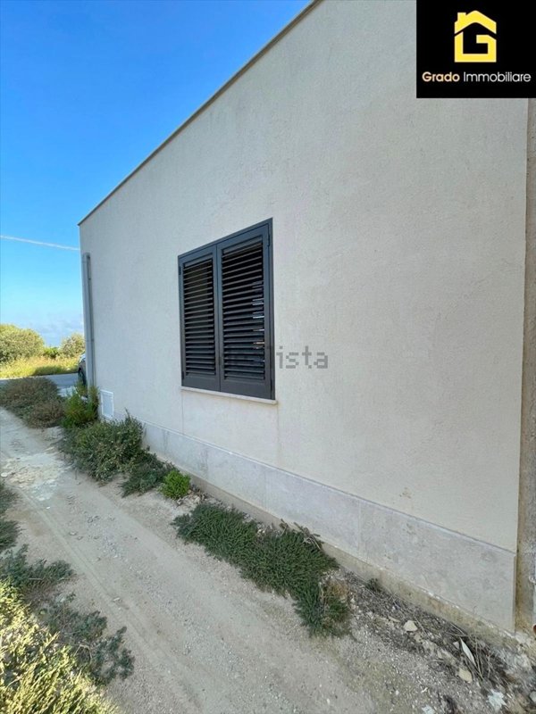 casa indipendente in vendita a Marsala