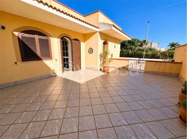 casa indipendente in vendita a Marsala in zona Strasatti