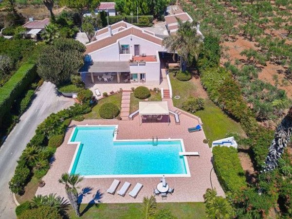 casa indipendente in vendita a Marsala in zona Casabianca