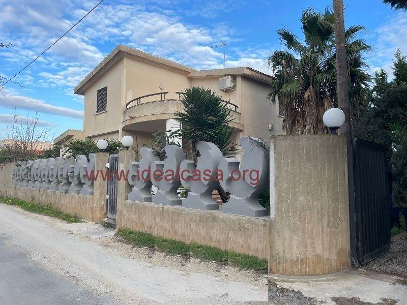 casa indipendente in vendita a Mazara del Vallo