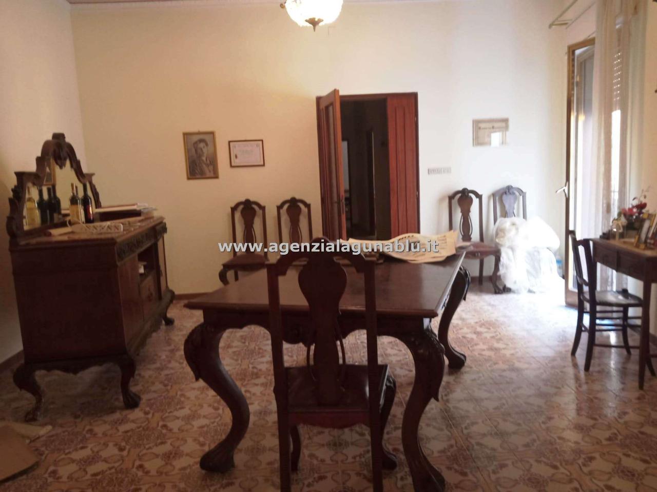 casa indipendente in vendita a Mazara del Vallo in zona Centro Storico