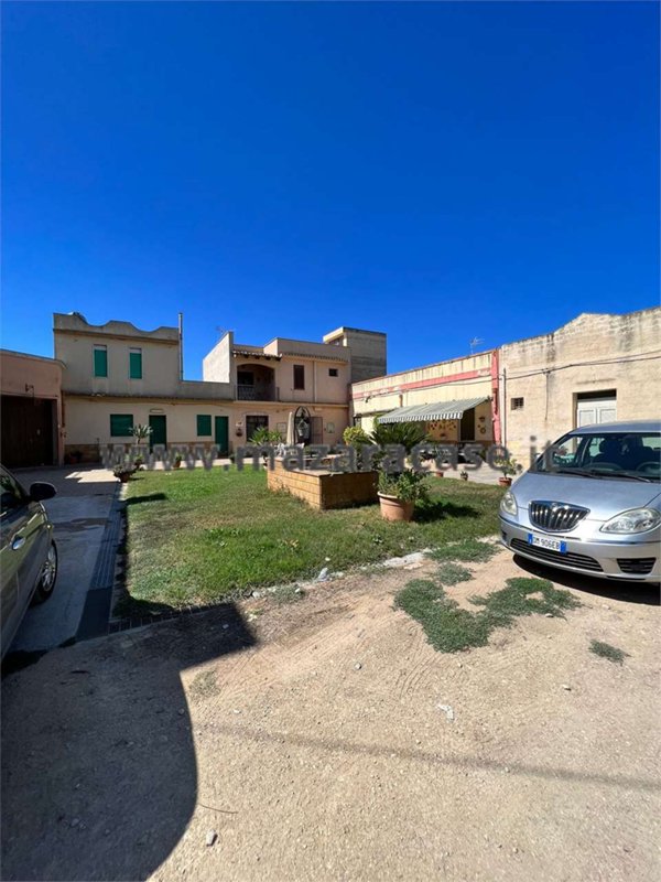 casa indipendente in vendita a Mazara del Vallo