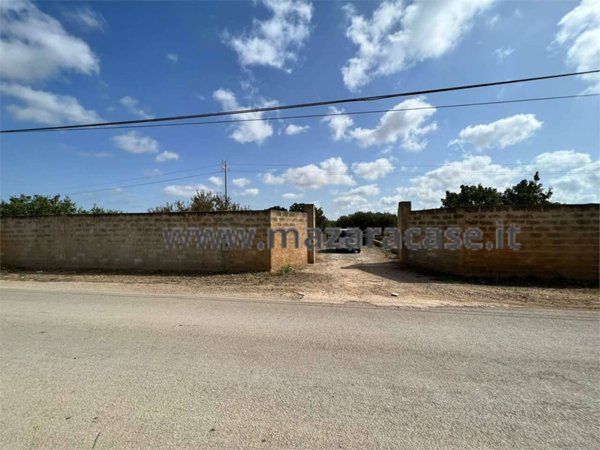 locale di sgombero in vendita a Mazara del Vallo