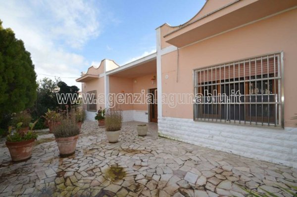 casa indipendente in vendita a Mazara del Vallo