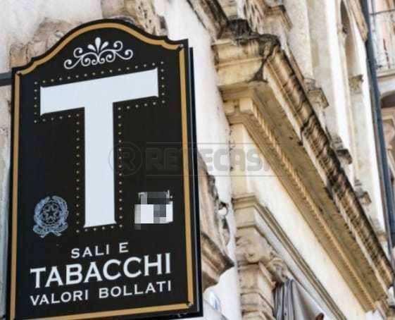 negozio in vendita a Mazara del Vallo in zona Centro Storico