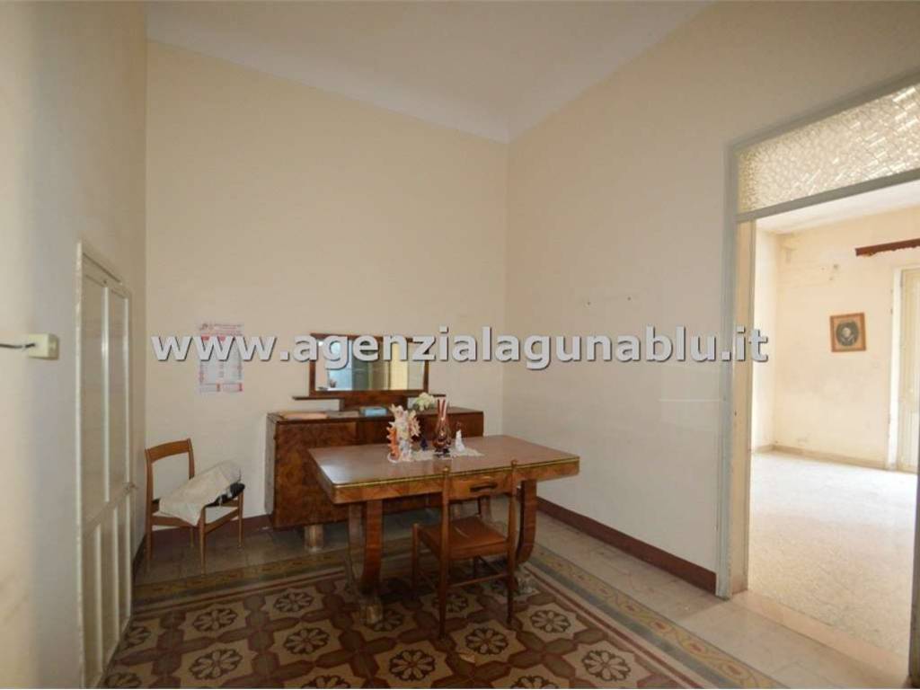 casa indipendente in vendita a Mazara del Vallo in zona Centro Storico