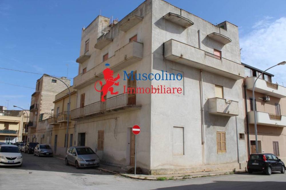 casa indipendente in vendita a Mazara del Vallo in zona Centro Storico