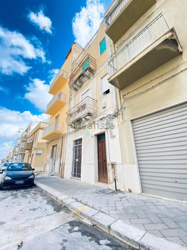 appartamento in vendita a Mazara del Vallo in zona Centro Storico