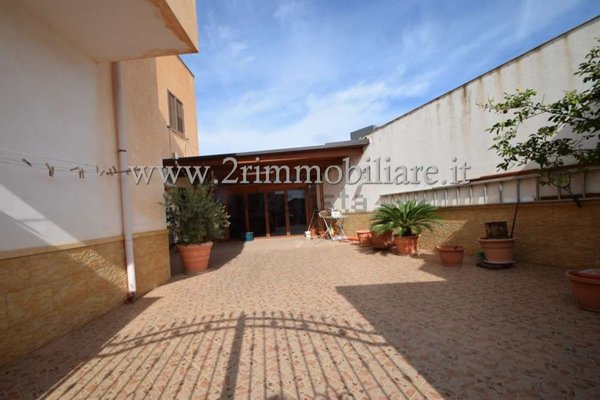 casa indipendente in vendita a Mazara del Vallo