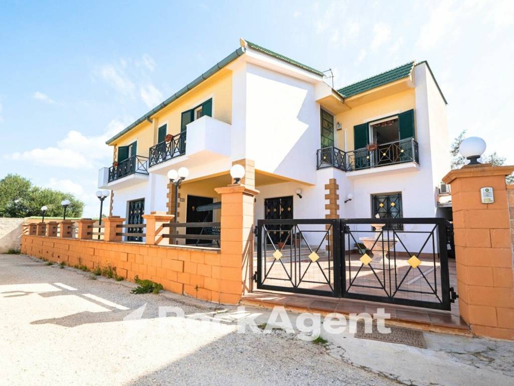 casa indipendente in vendita a Mazara del Vallo