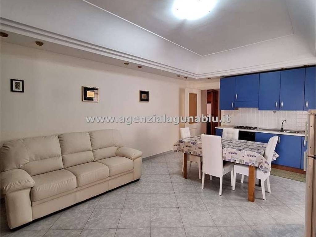 appartamento in vendita a Mazara del Vallo in zona Centro Storico