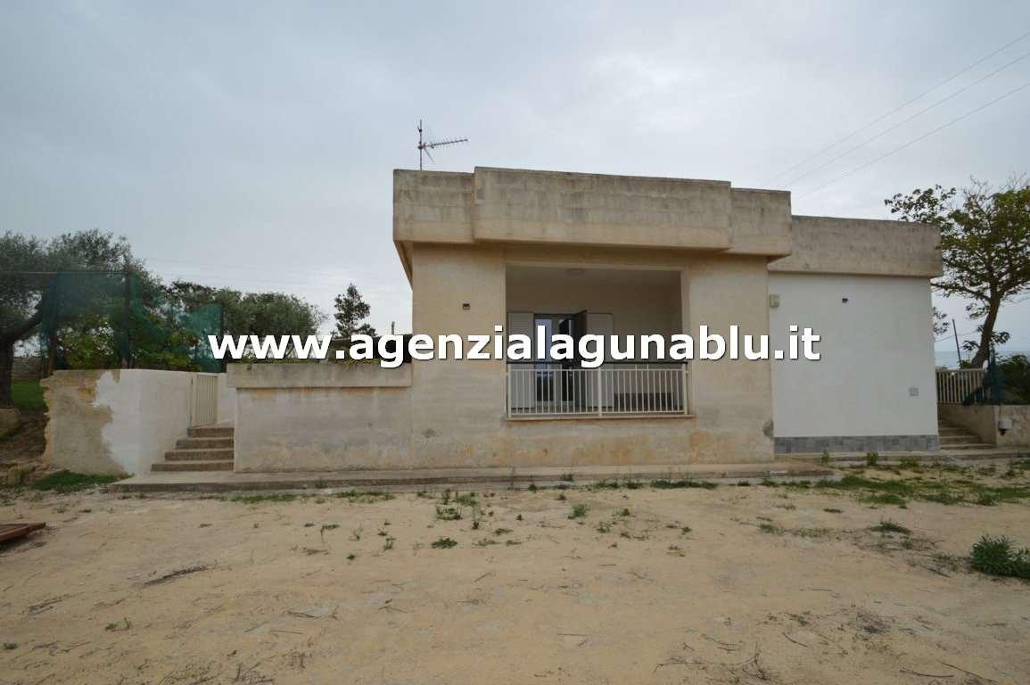 casa indipendente in vendita a Mazara del Vallo